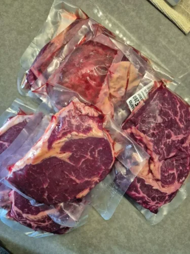 Master Grocer’s Australia Black Angus Grainfed Ribeye 3pcs - Chilled photo review